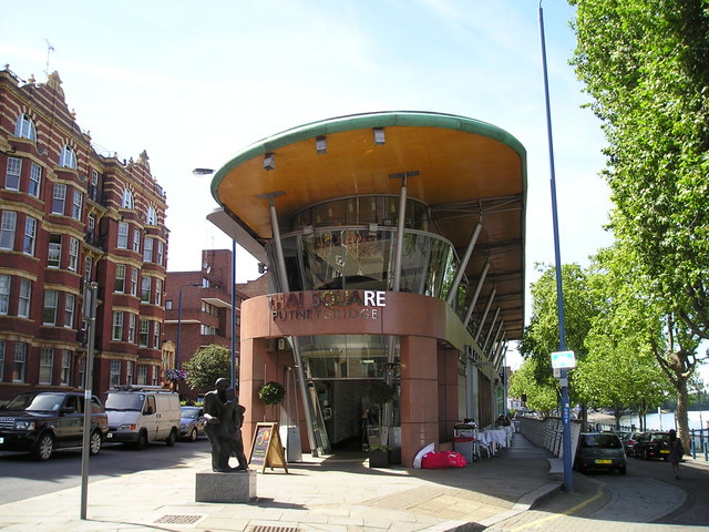 Thai Square Putney Boat Race Cambridge Society of London Alumni CamSocLon
